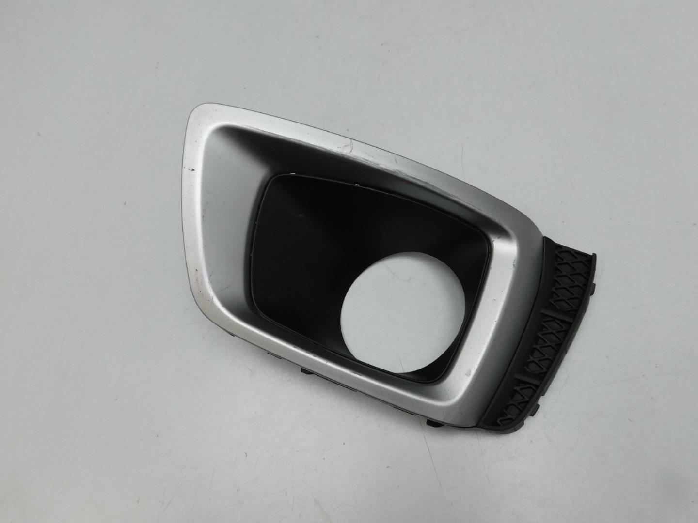 Рамка для противотуманных фар