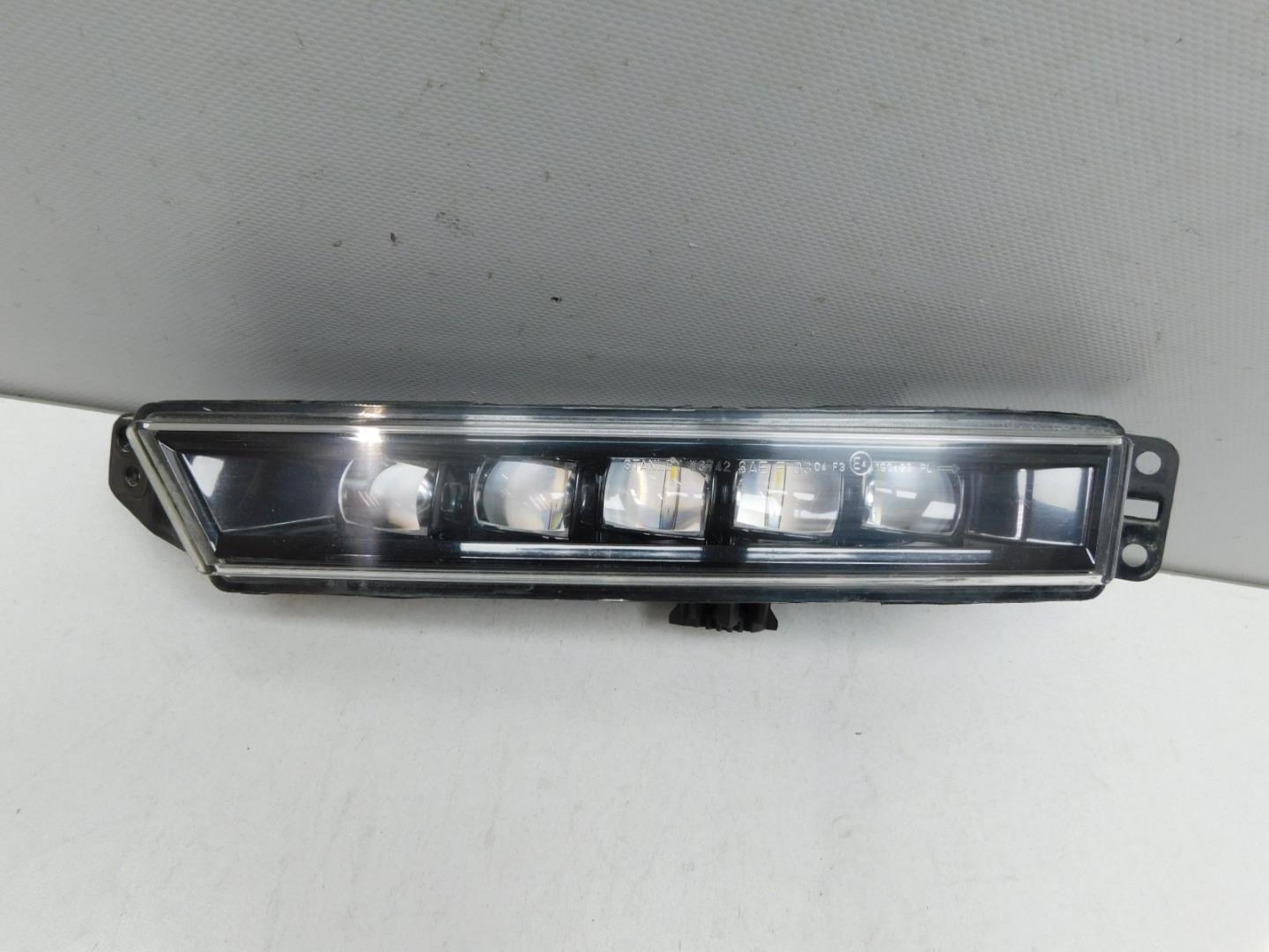 Габарит передний левый