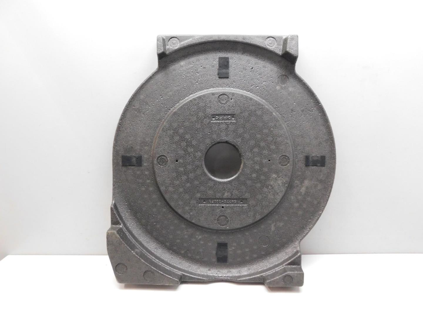 Обшивка багажника