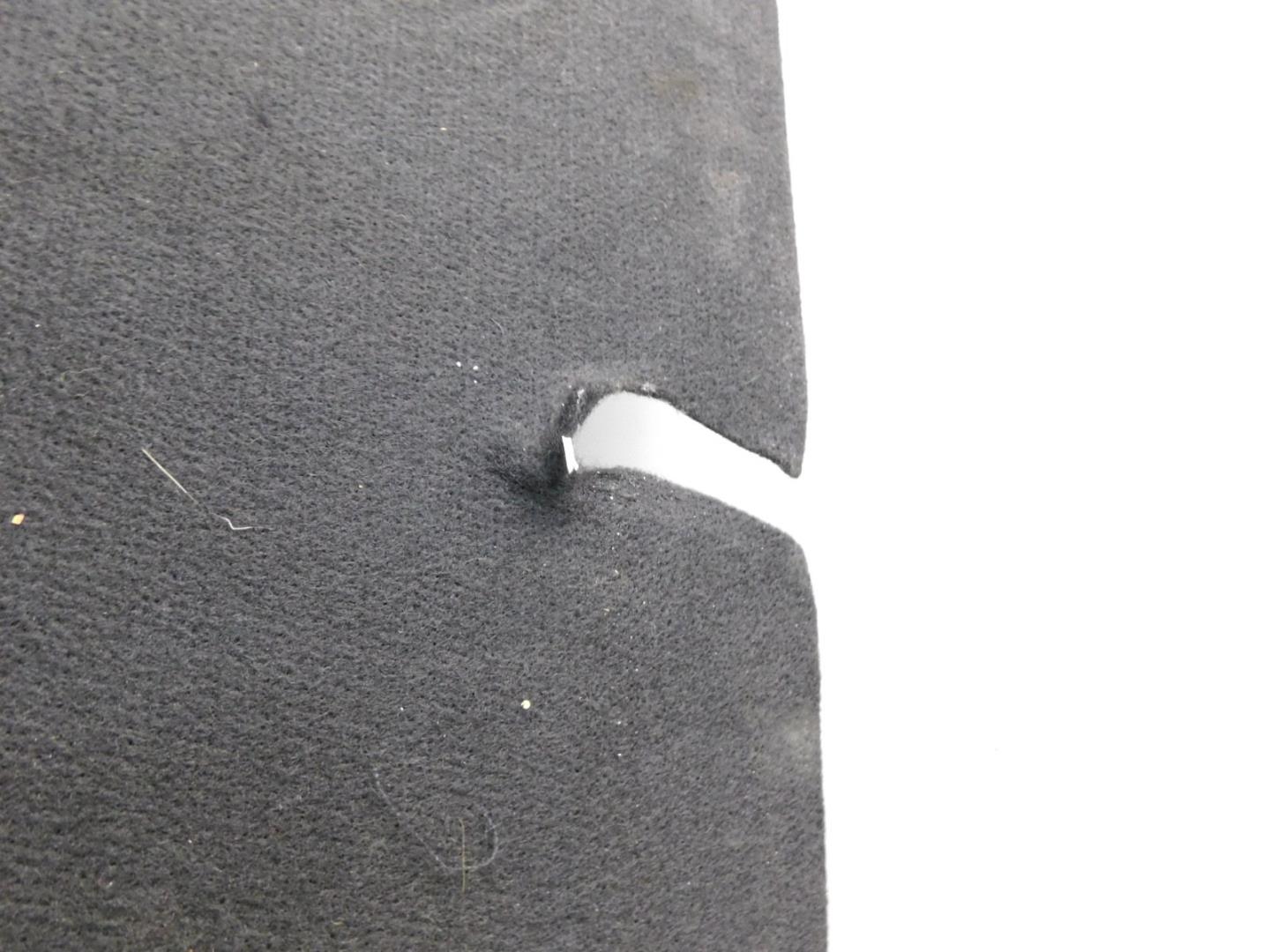 Обшивка багажника