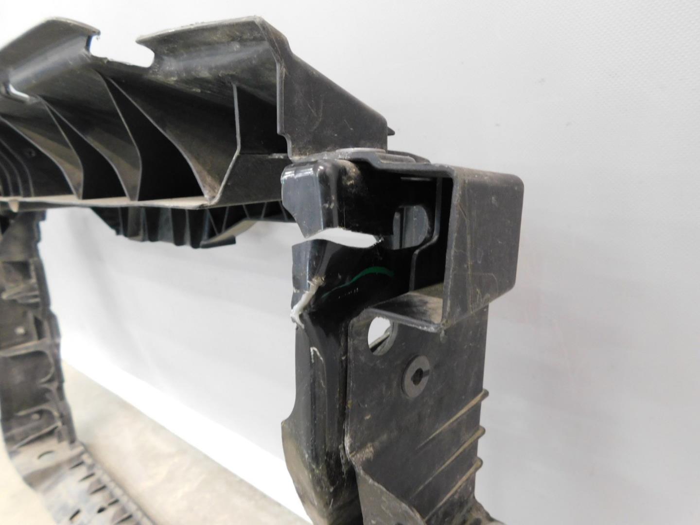 Панель передняя (телевизор)