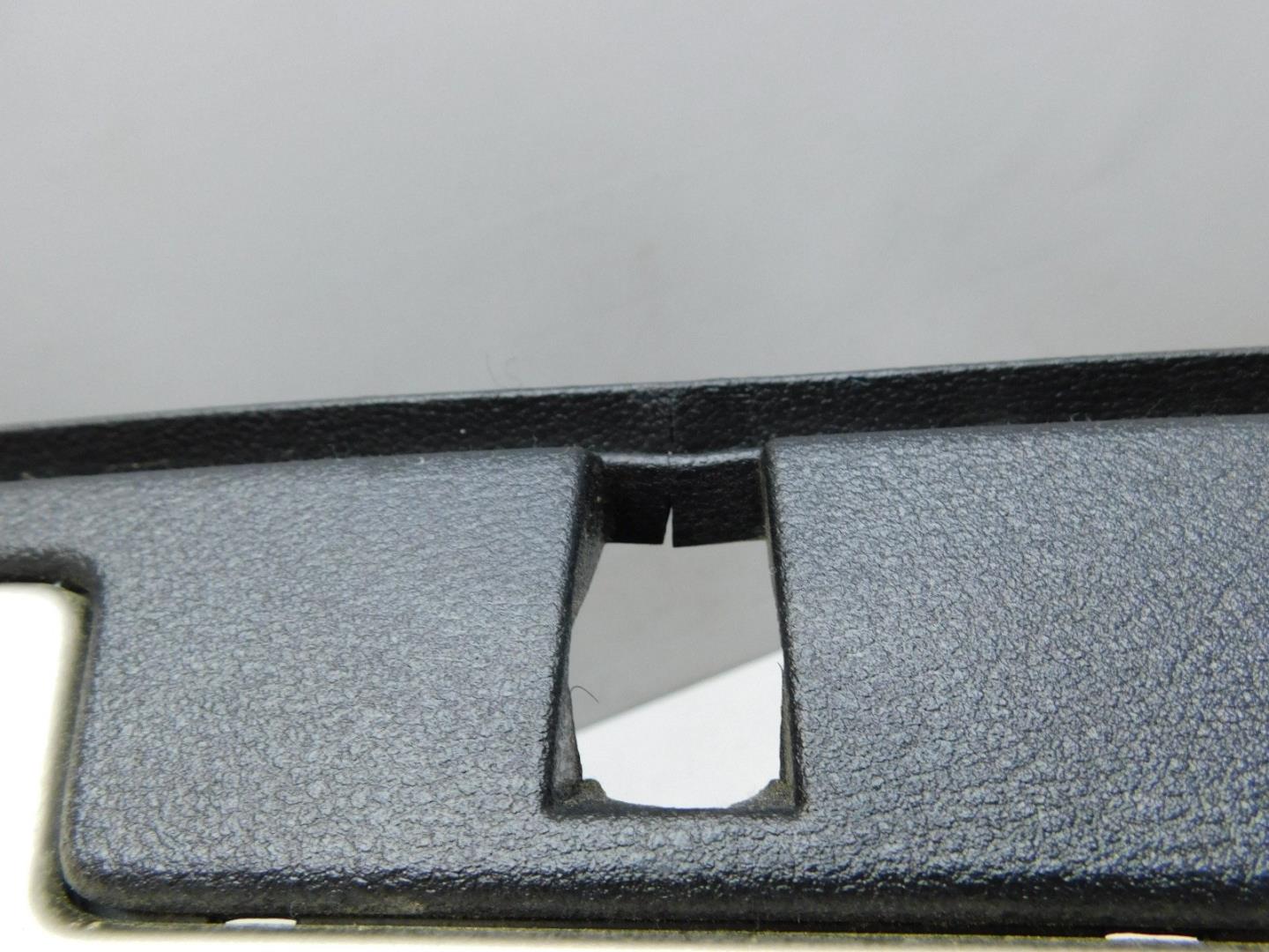 Обшивка багажника