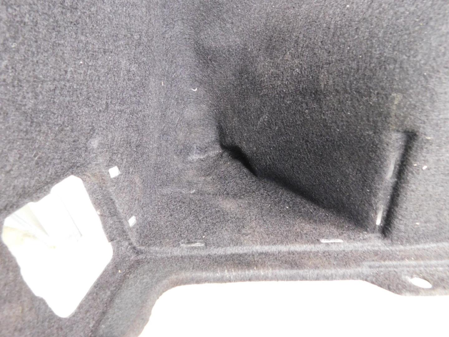 Обшивка багажника