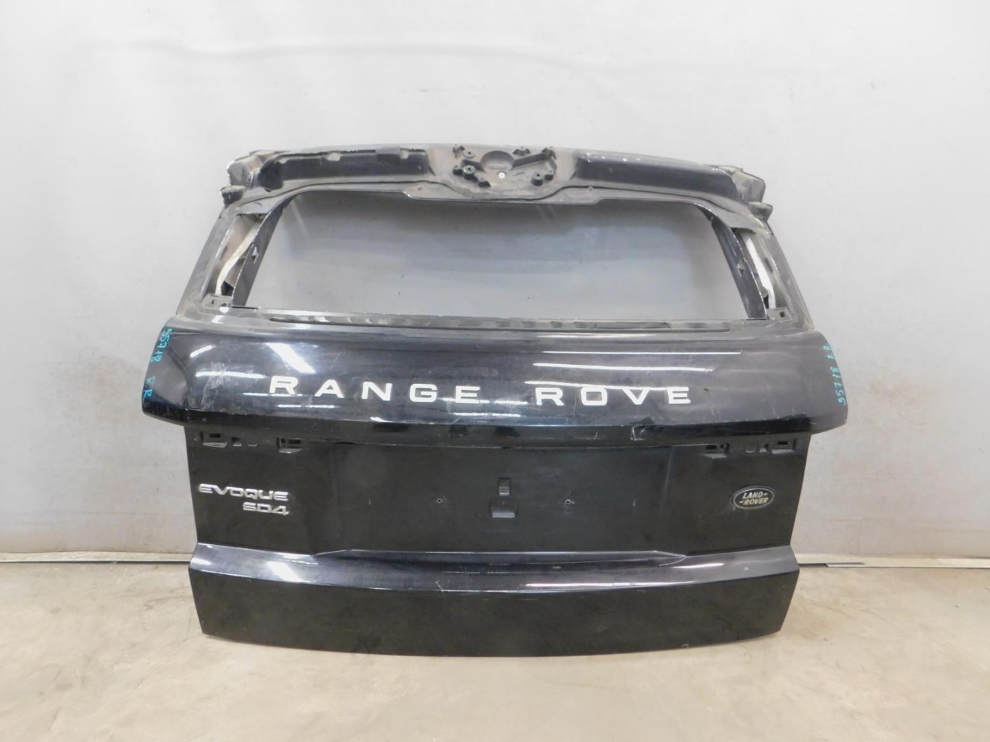 Дверь багажника