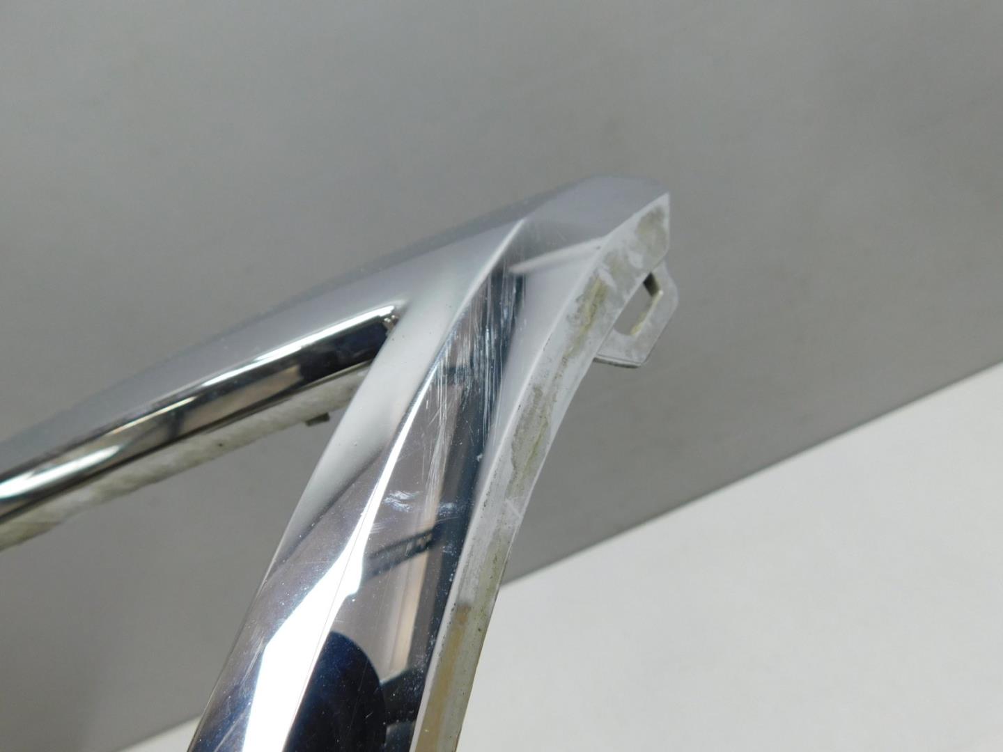 Накладка на решетку радиатора