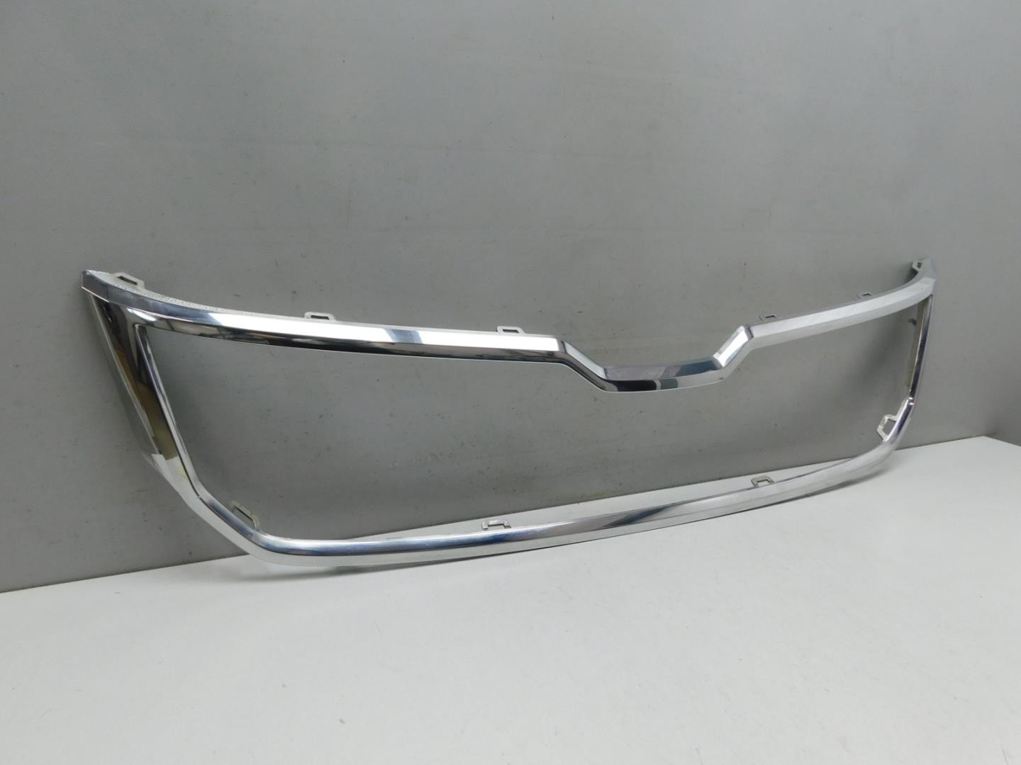 Накладка на решетку радиатора