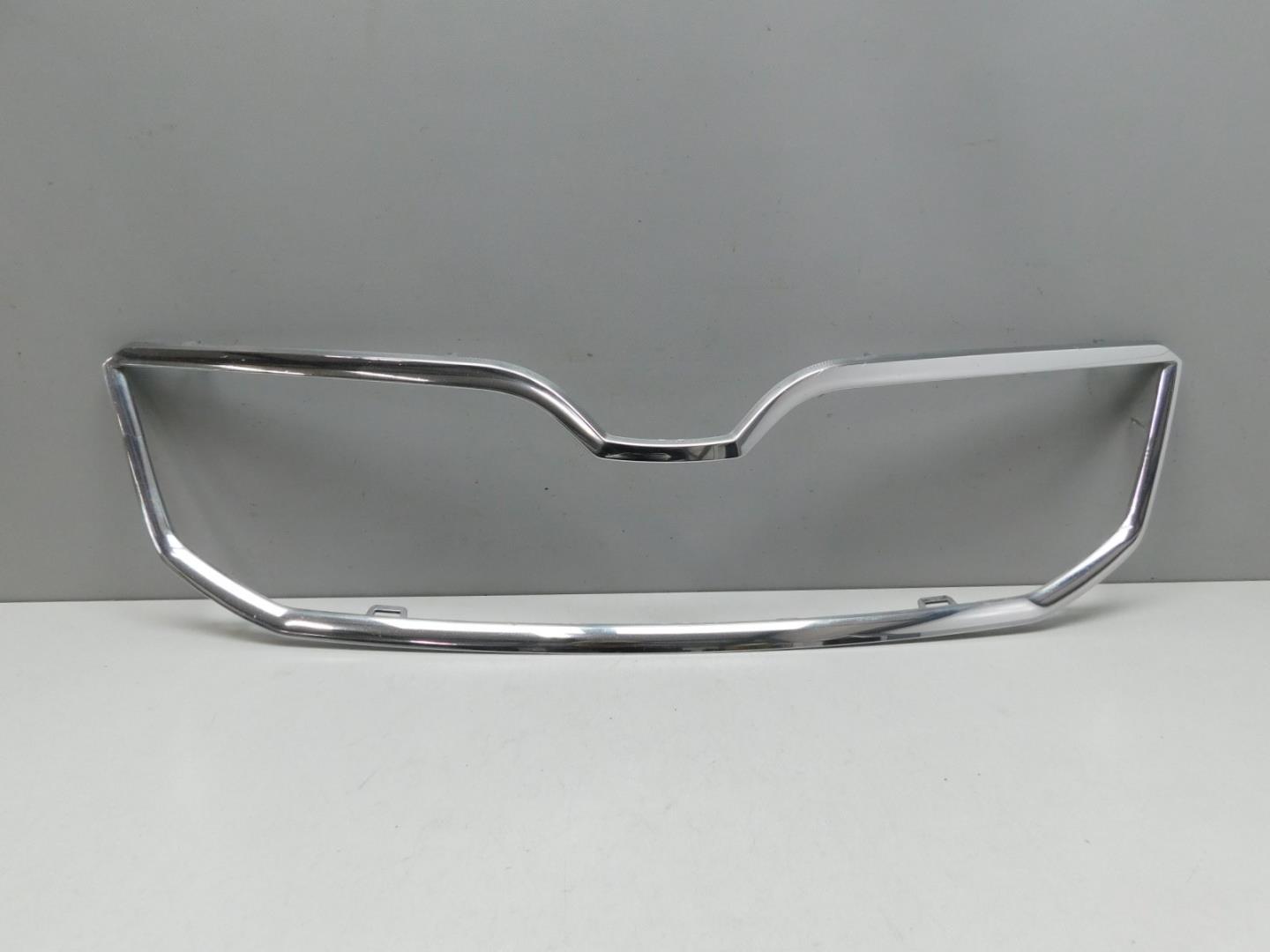 Накладка на решетку радиатора