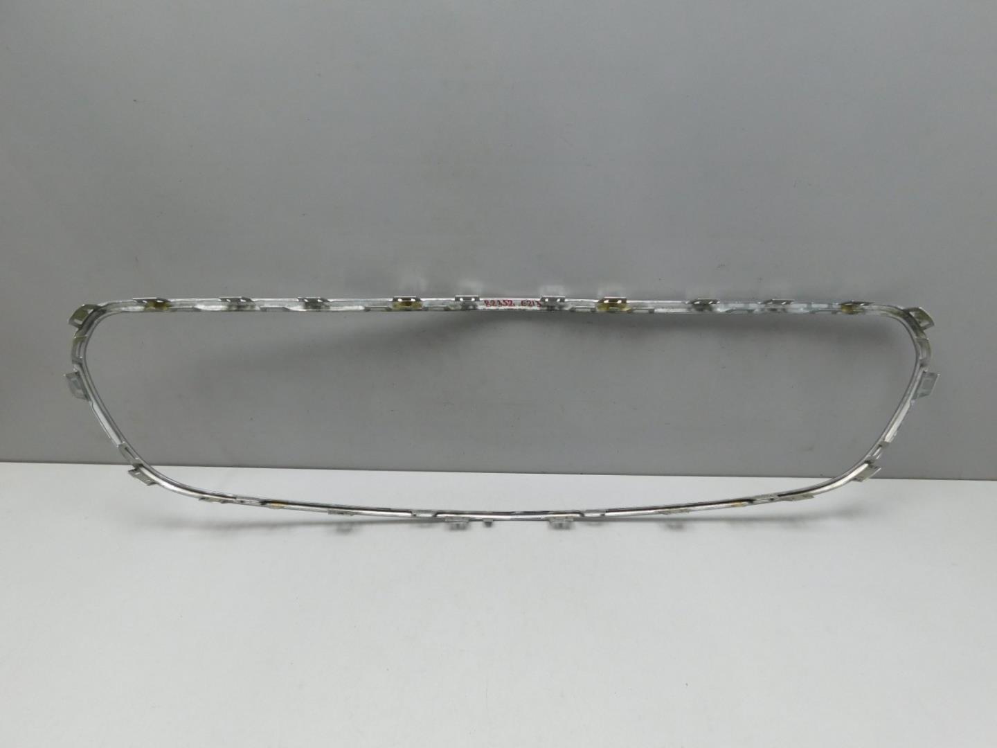 Накладка на решетку радиатора