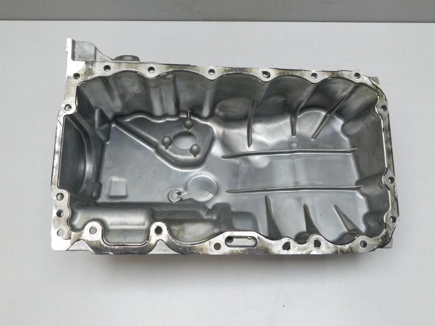 Поддон масляный двигателя (картер)