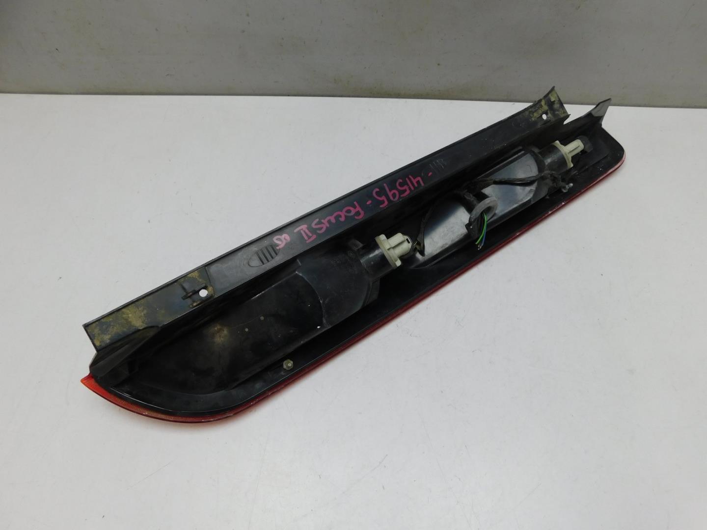 Фонарь задний левый