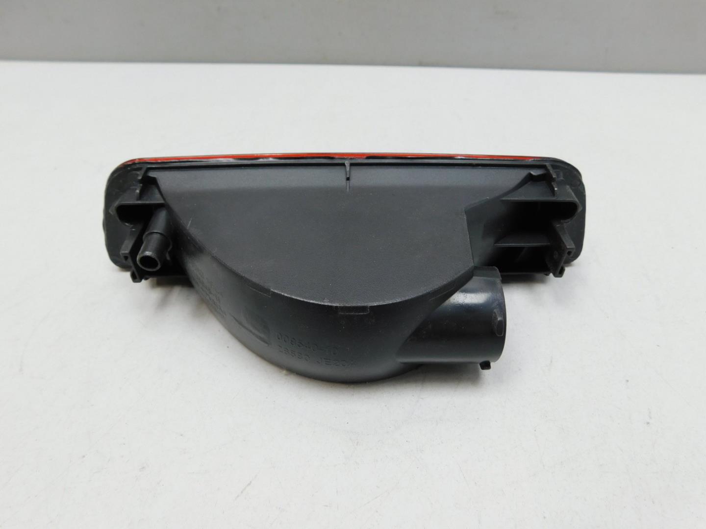 Фонарь задний противотуманный