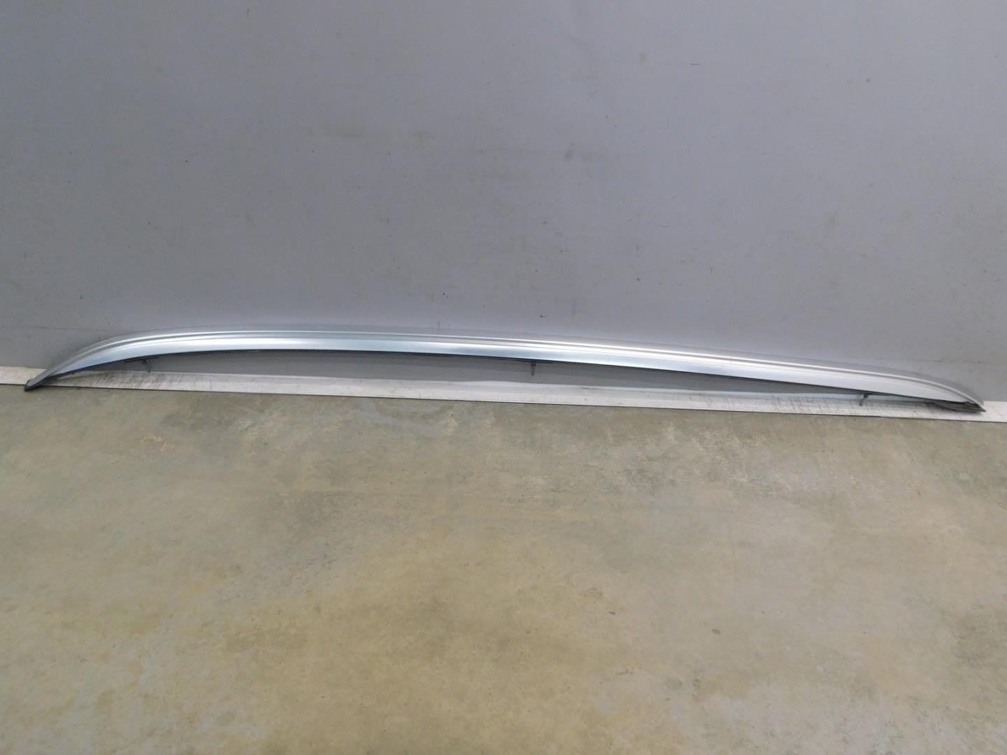 Рейлинг (релинг) левый (планка на крышу)