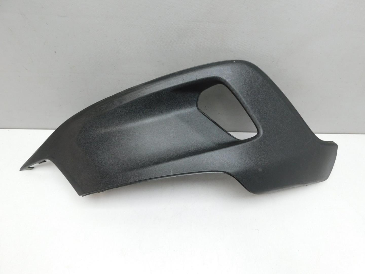 Накладка переднего бампера