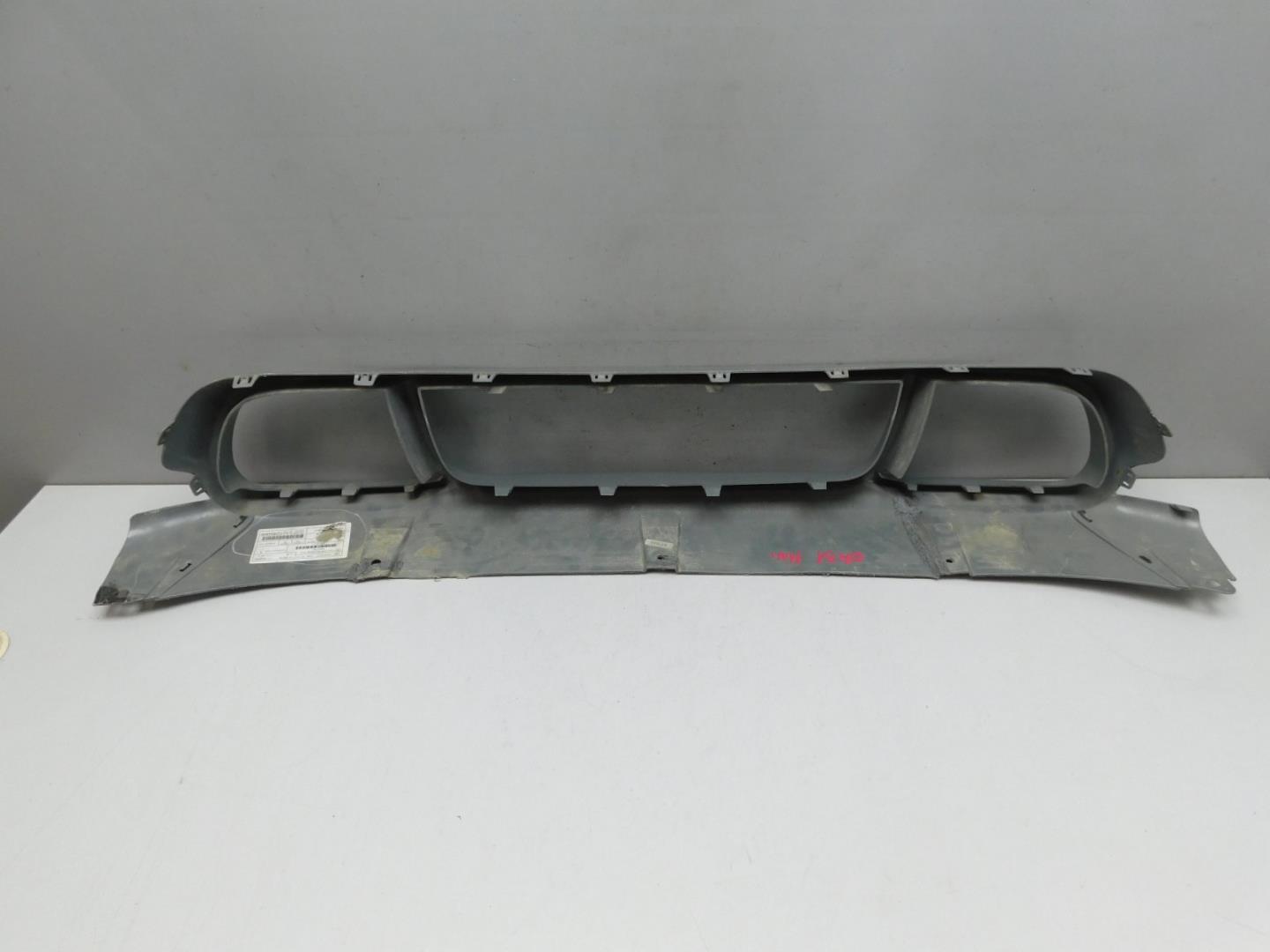 Накладка переднего бампера