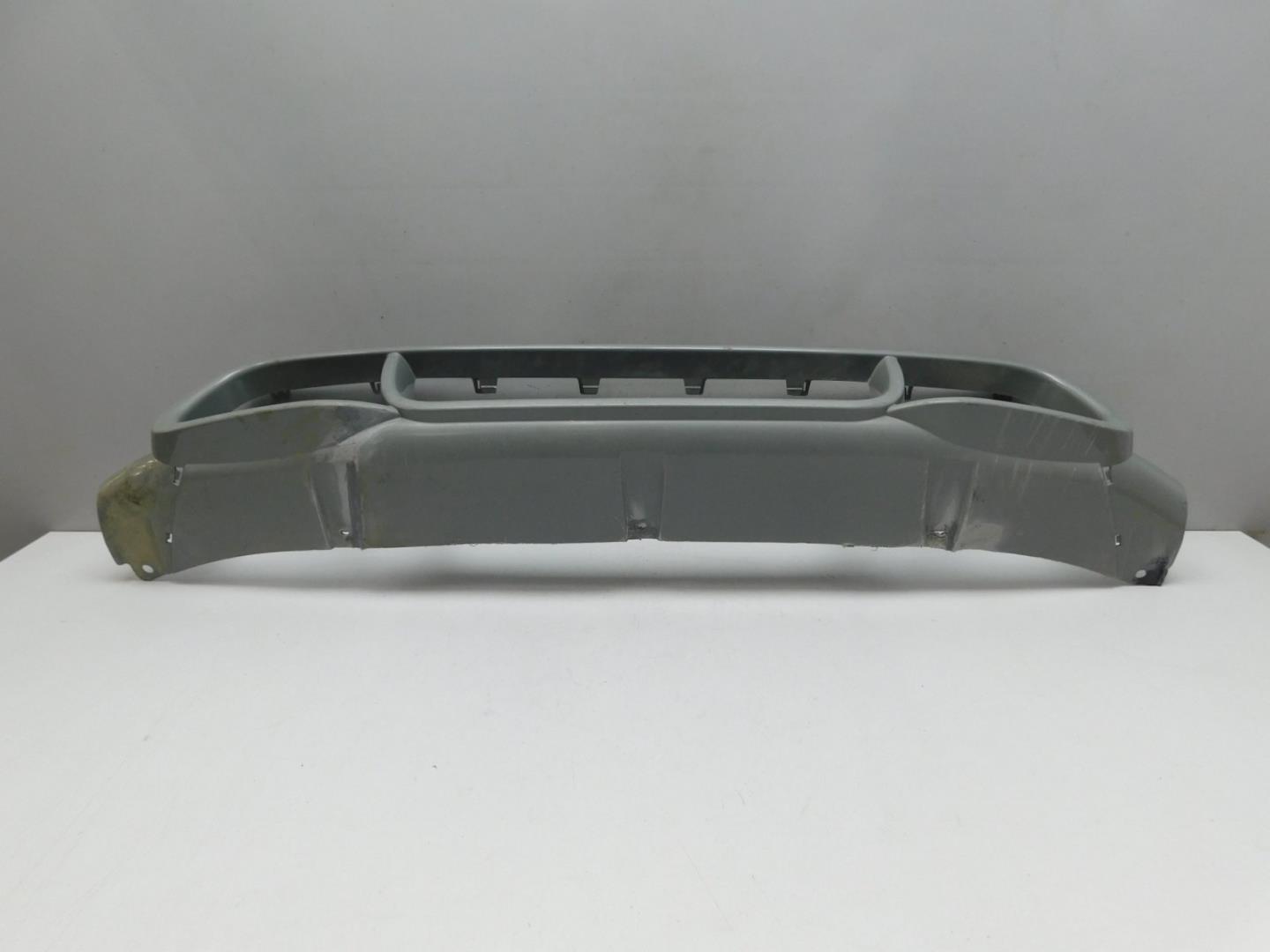 Накладка переднего бампера