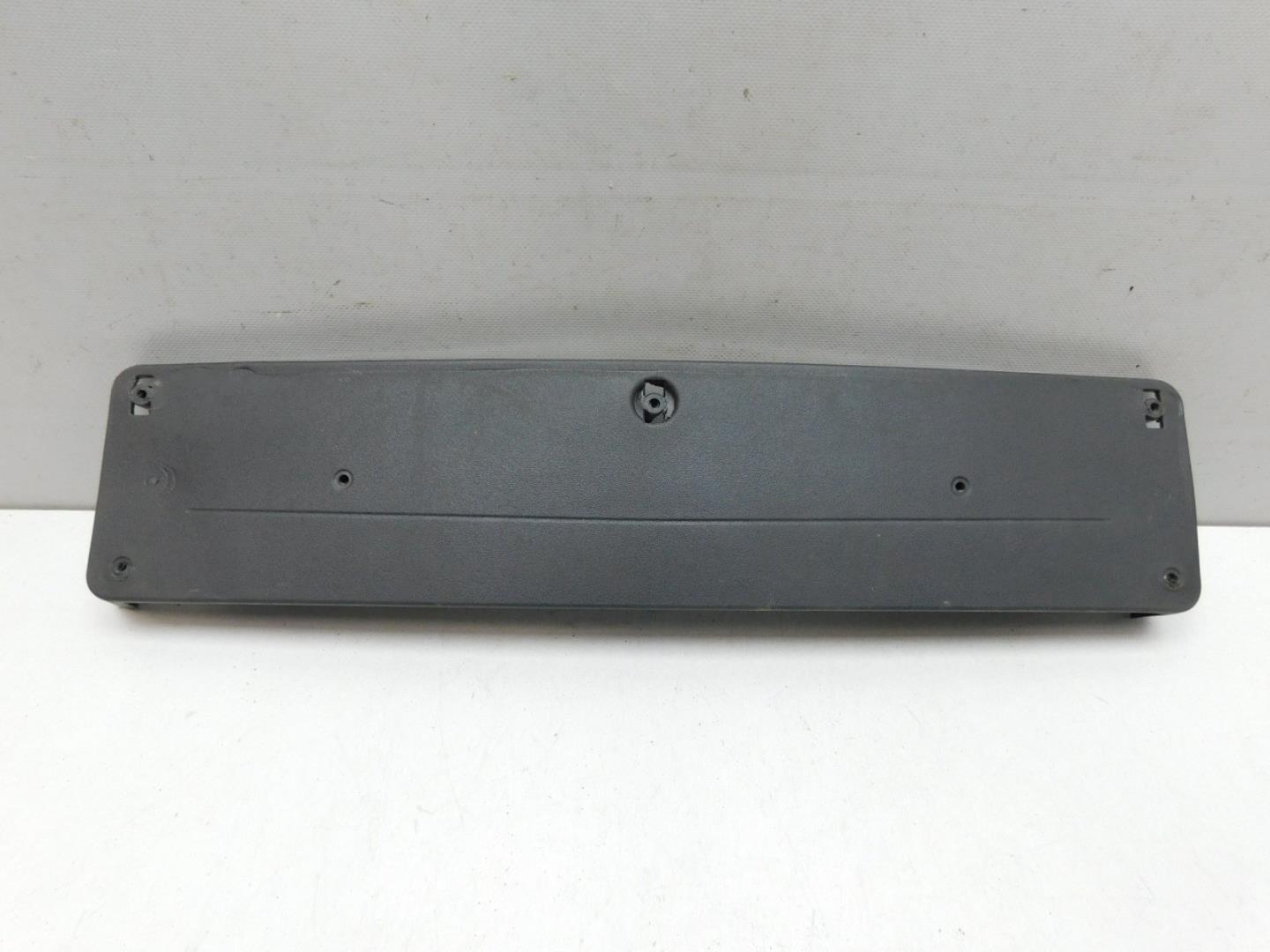 Накладка переднего бампера