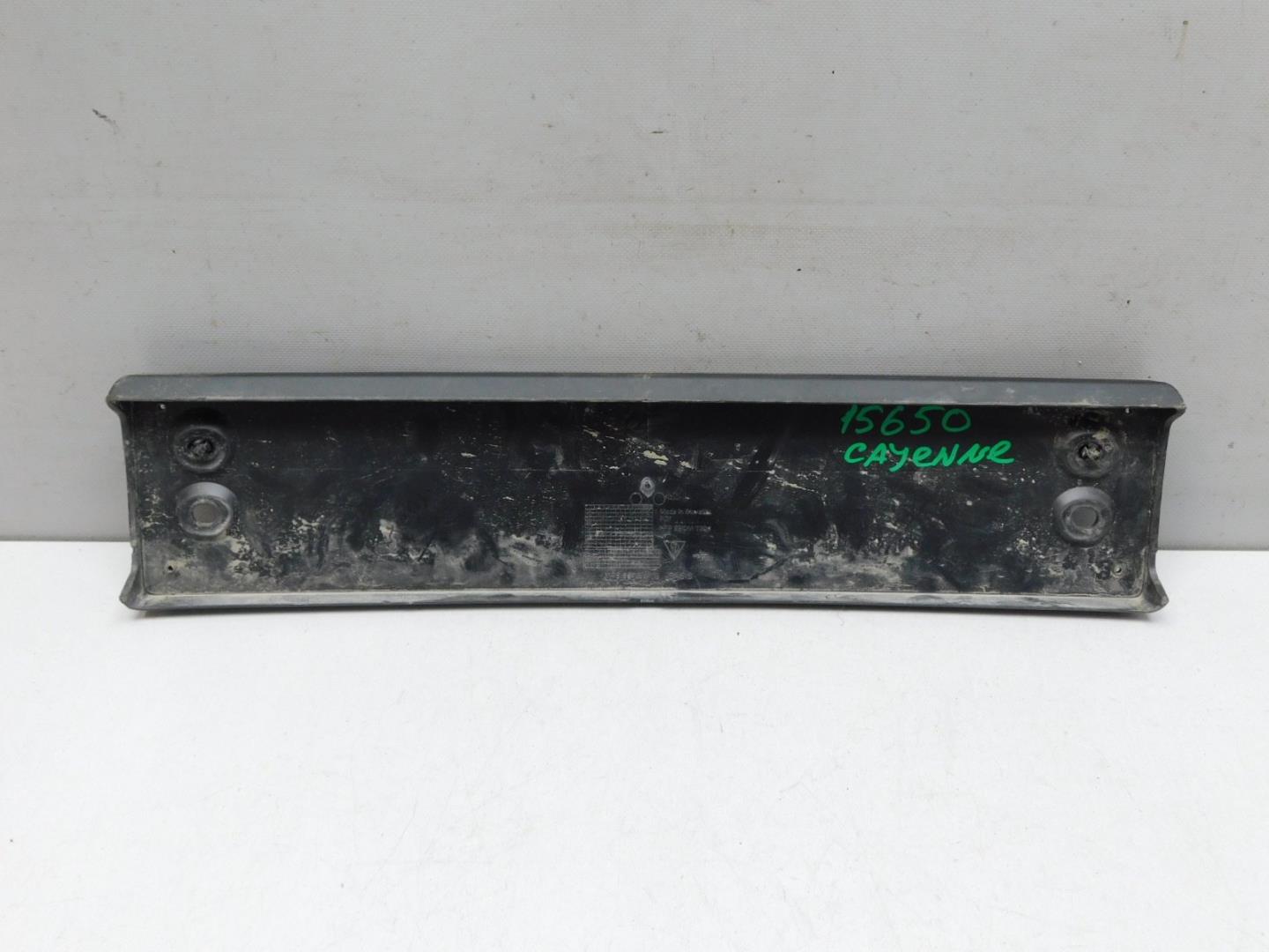 Накладка переднего бампера