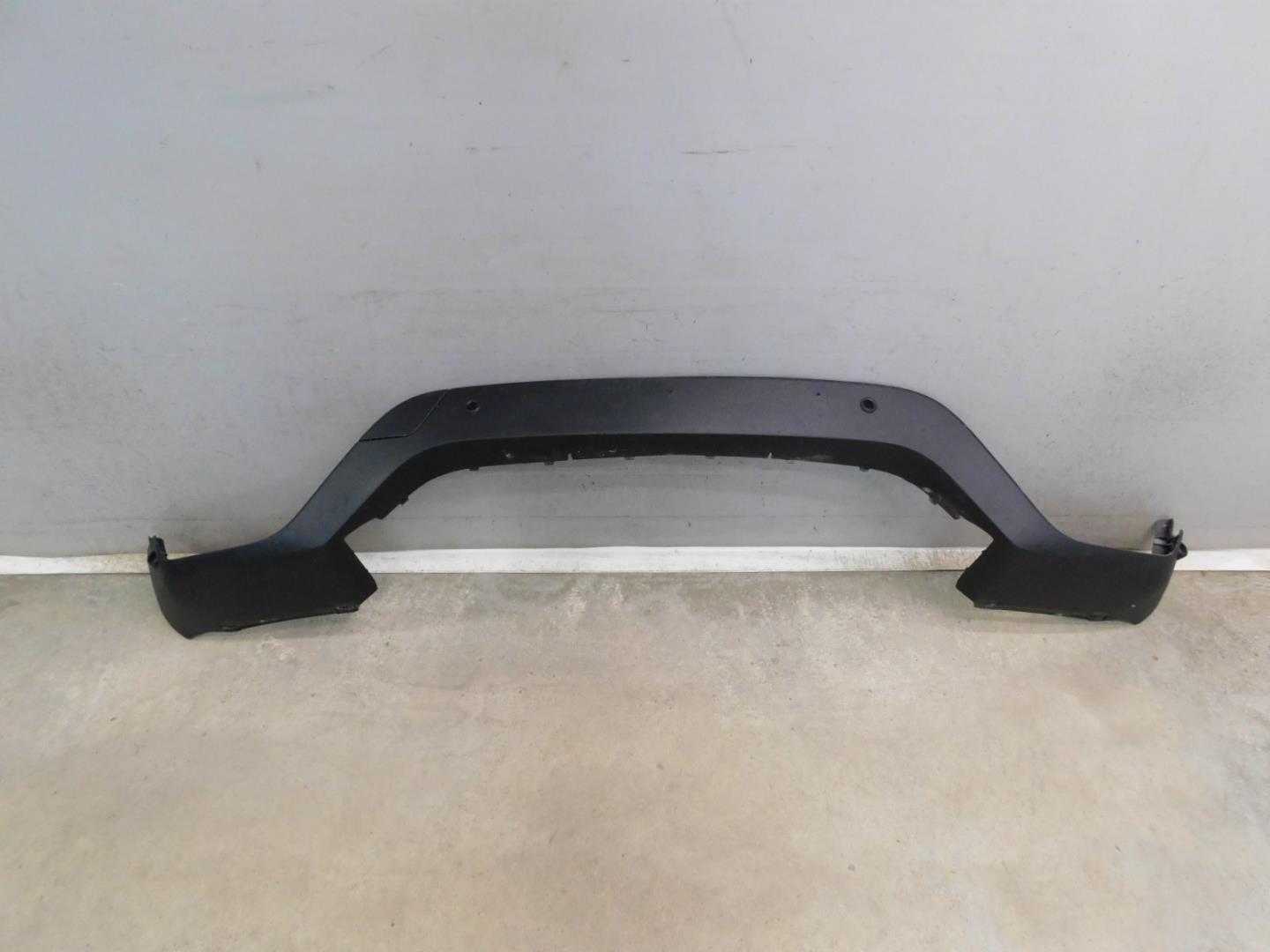 Накладка переднего бампера