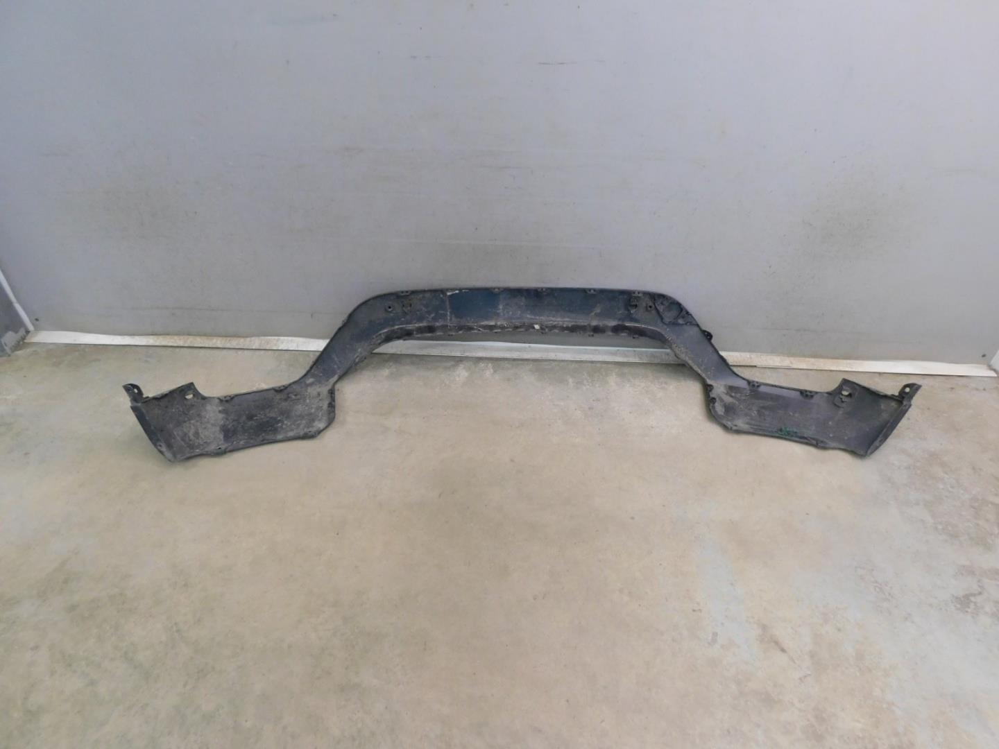 Накладка переднего бампера