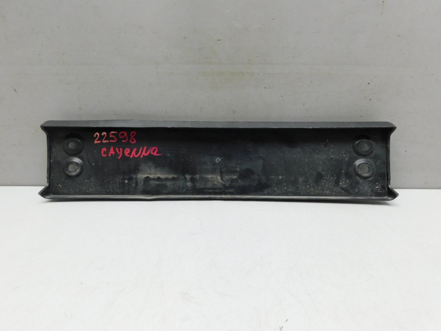 Накладка переднего бампера