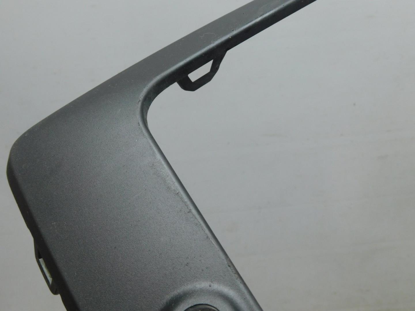 Накладка переднего бампера