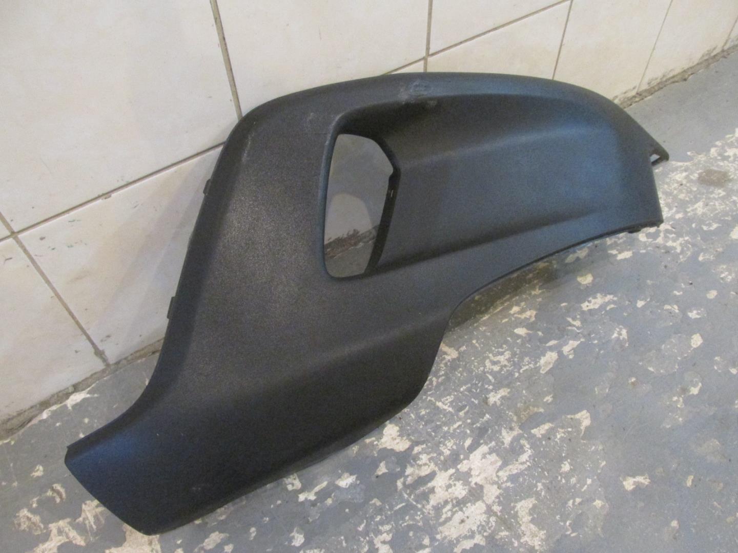 Накладка переднего бампера