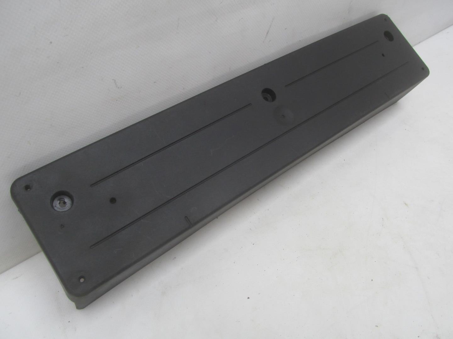 Накладка переднего бампера