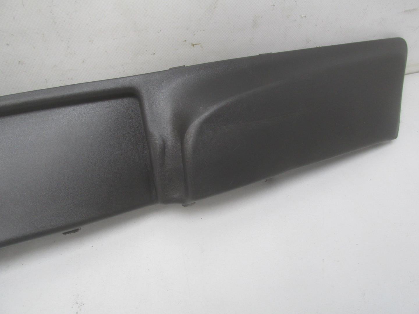 Накладка переднего бампера