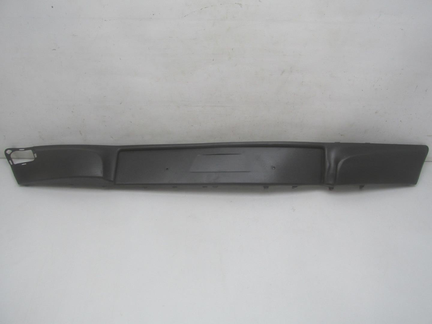 Накладка переднего бампера