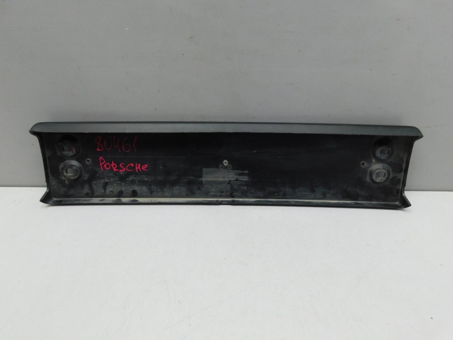 Накладка переднего бампера