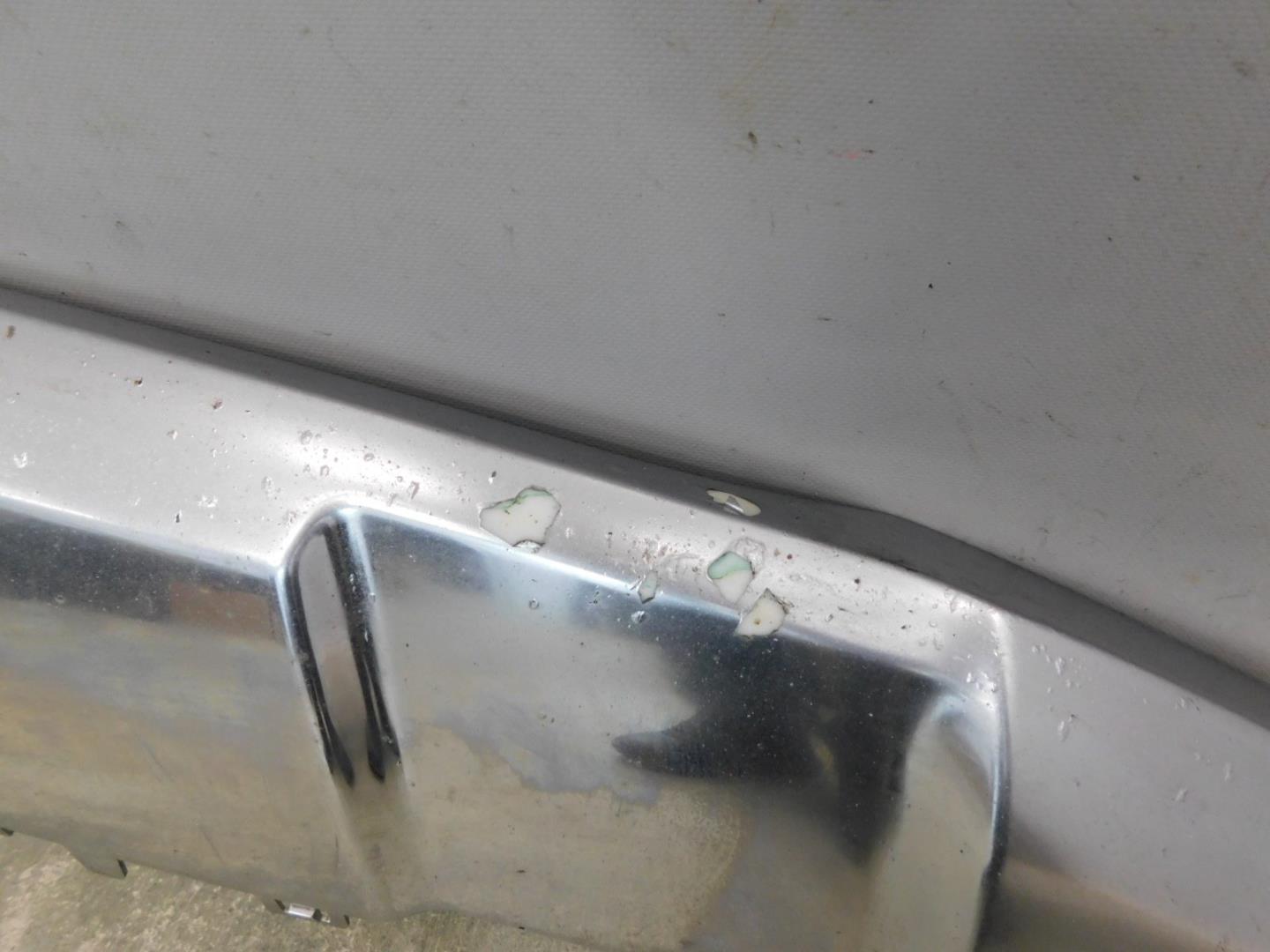 Накладка переднего бампера