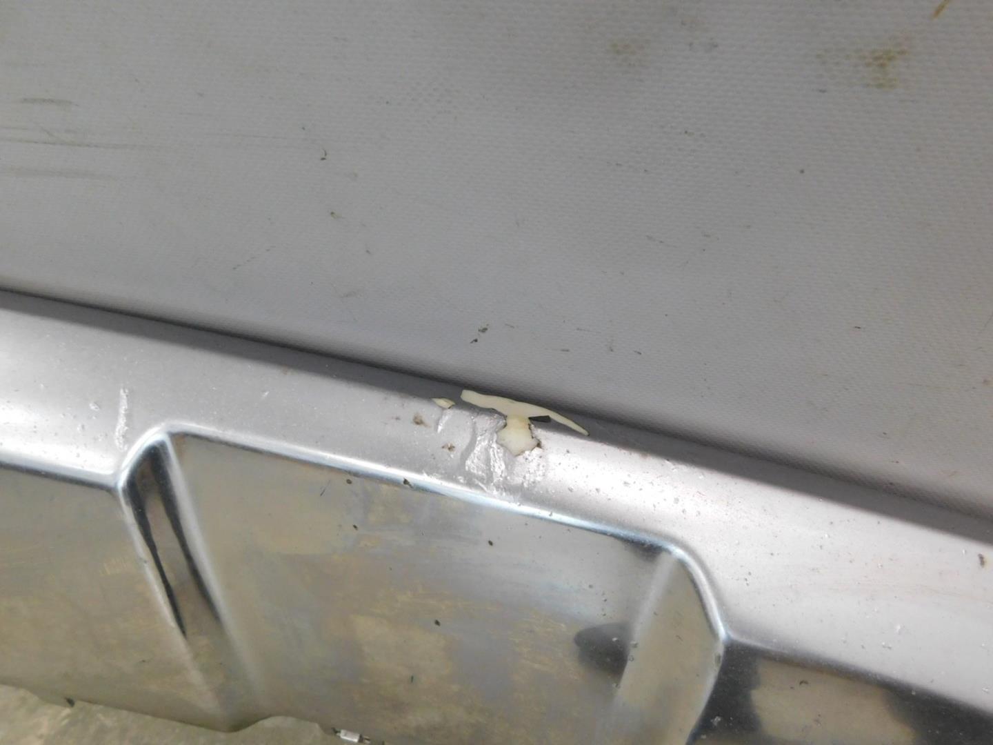 Накладка переднего бампера