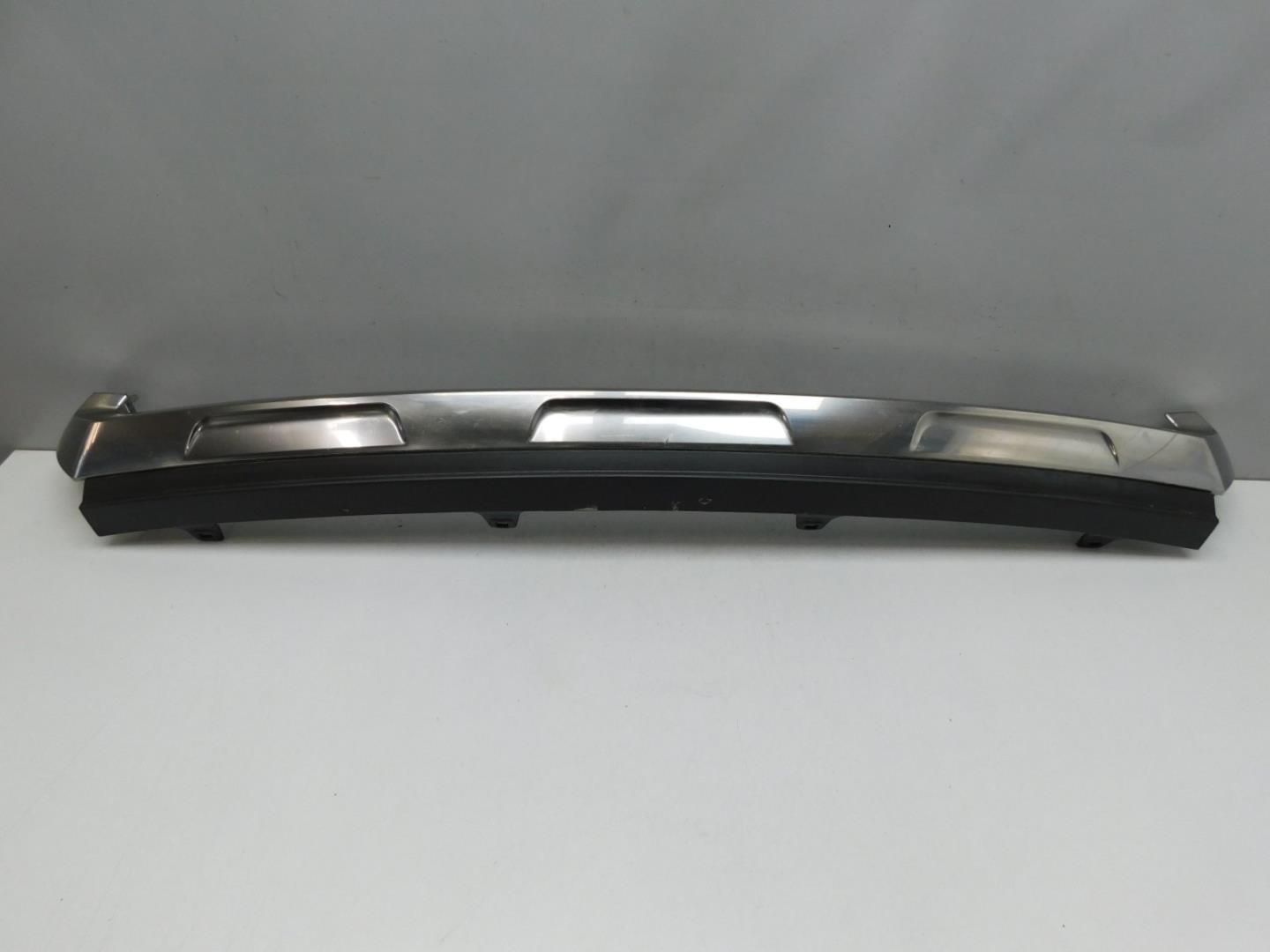 Накладка переднего бампера