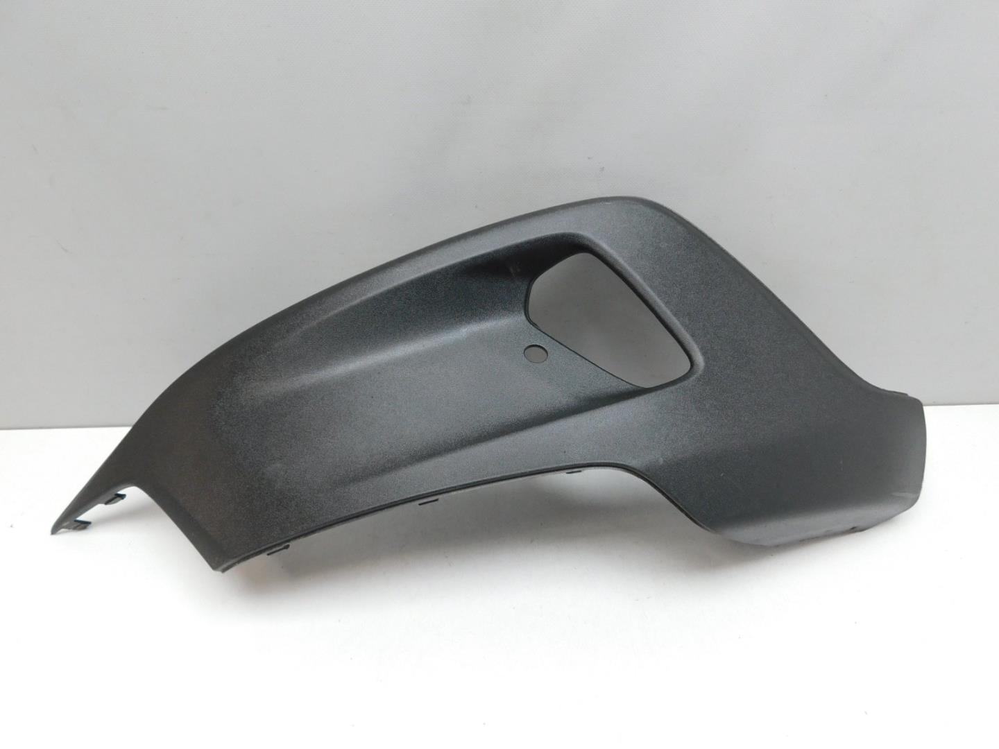 Накладка переднего бампера