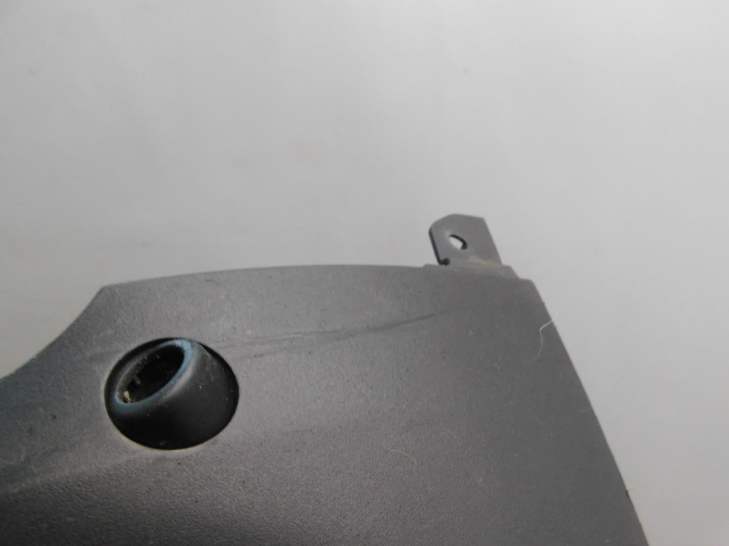 Накладка переднего бампера