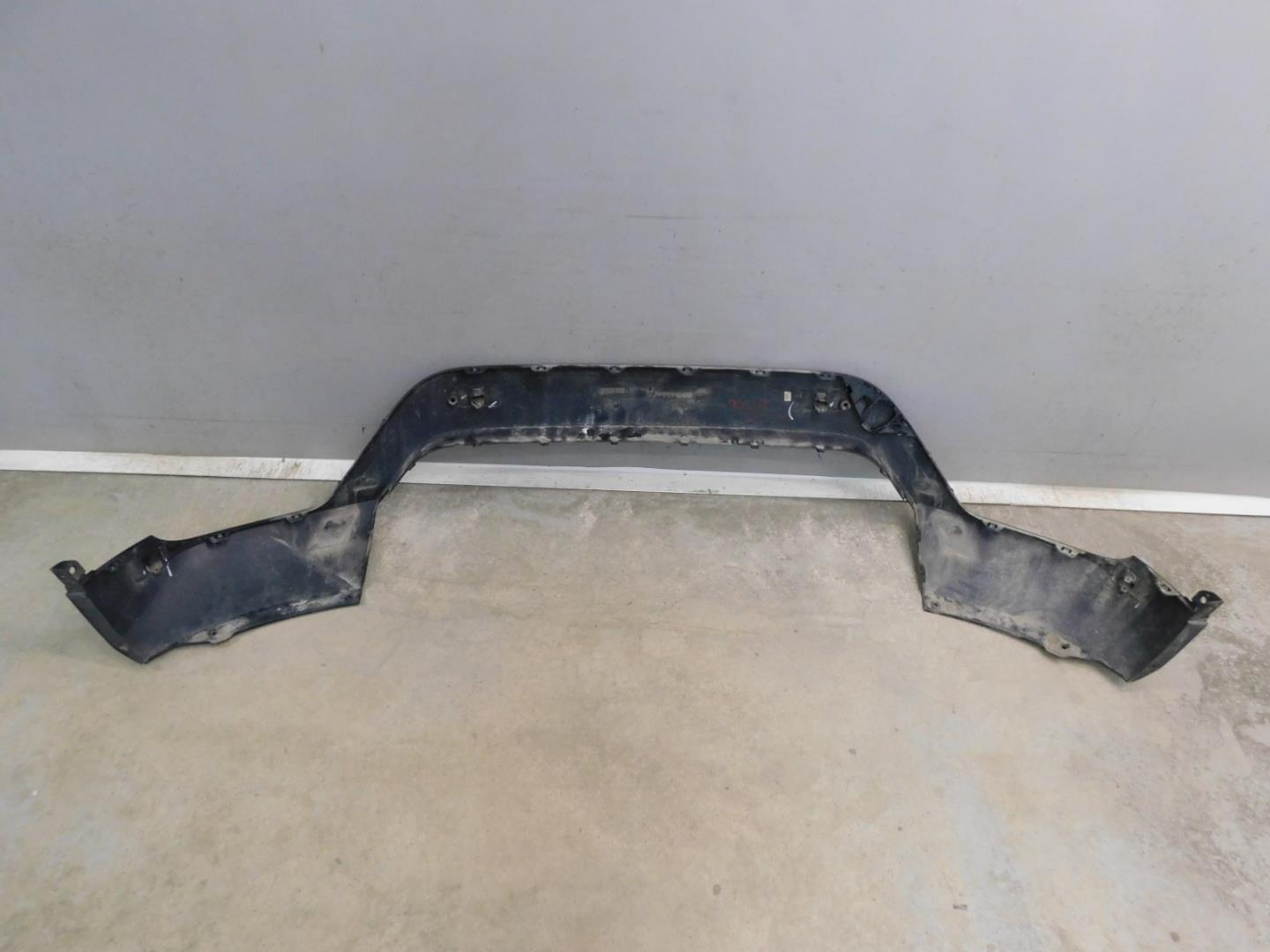 Накладка переднего бампера