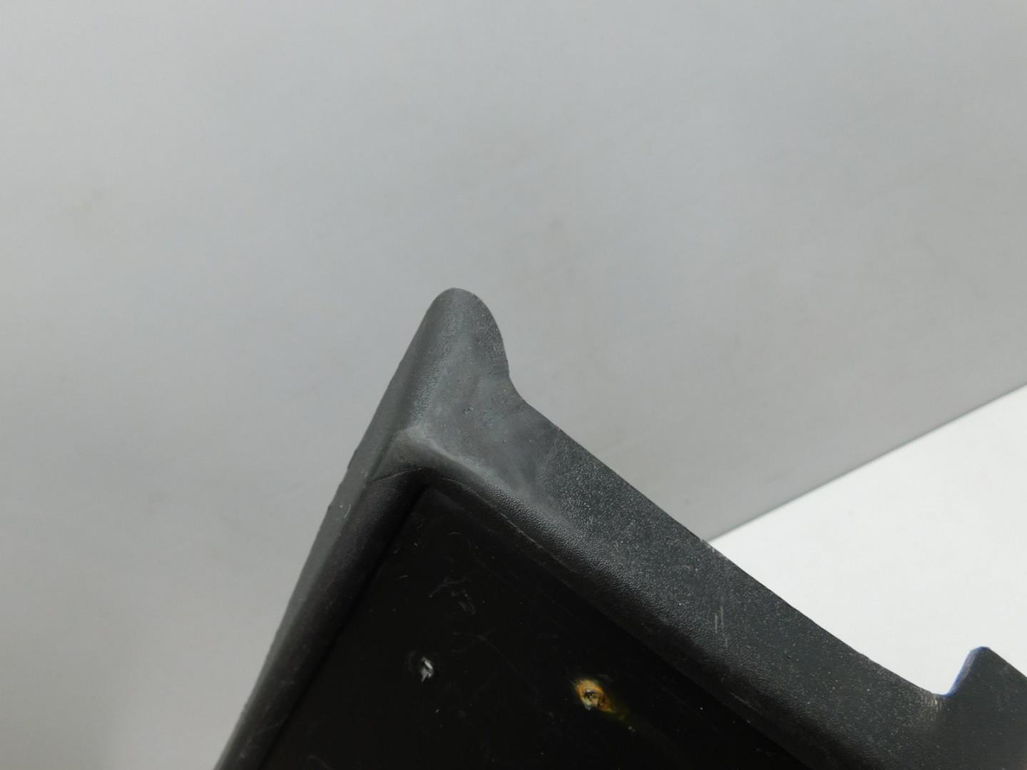 Накладка переднего бампера