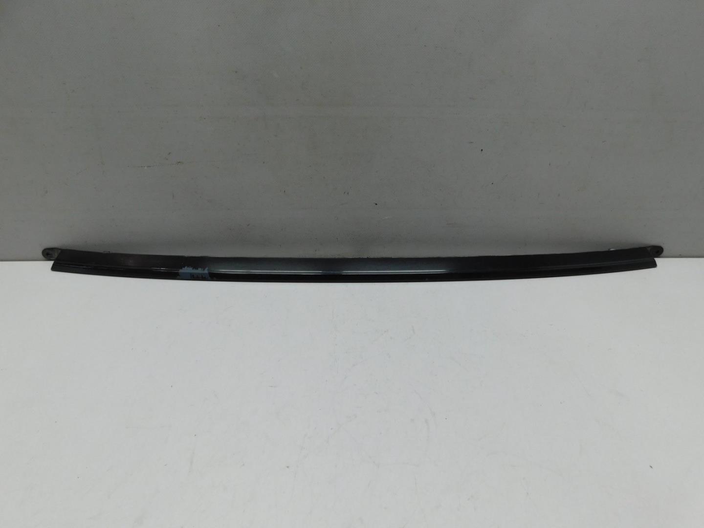 Накладка переднего бампера