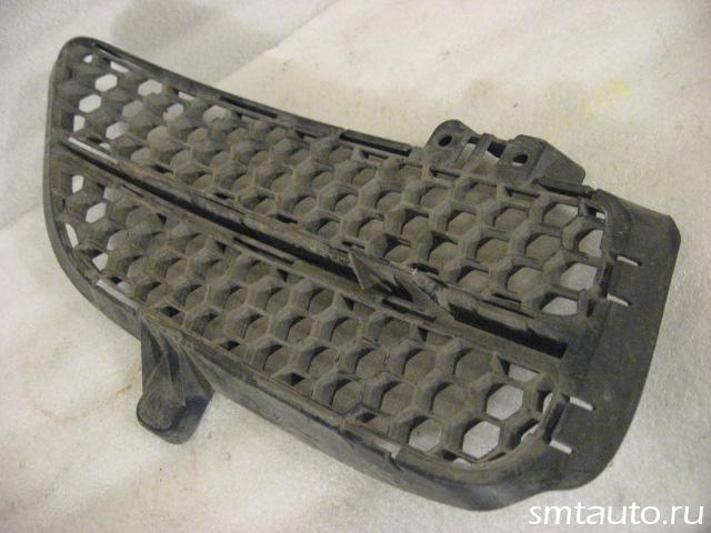 Решетка в бампер левая
