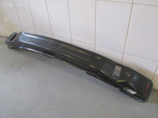 Усилитель переднего бампера