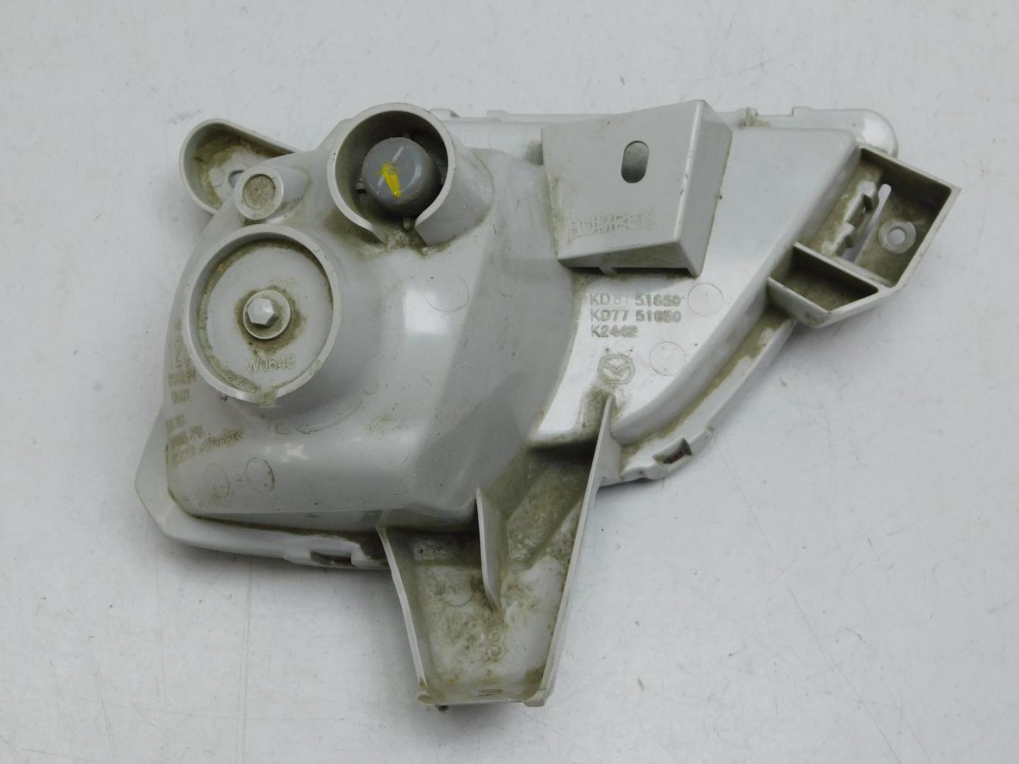 Фонарь задний в бампер правый