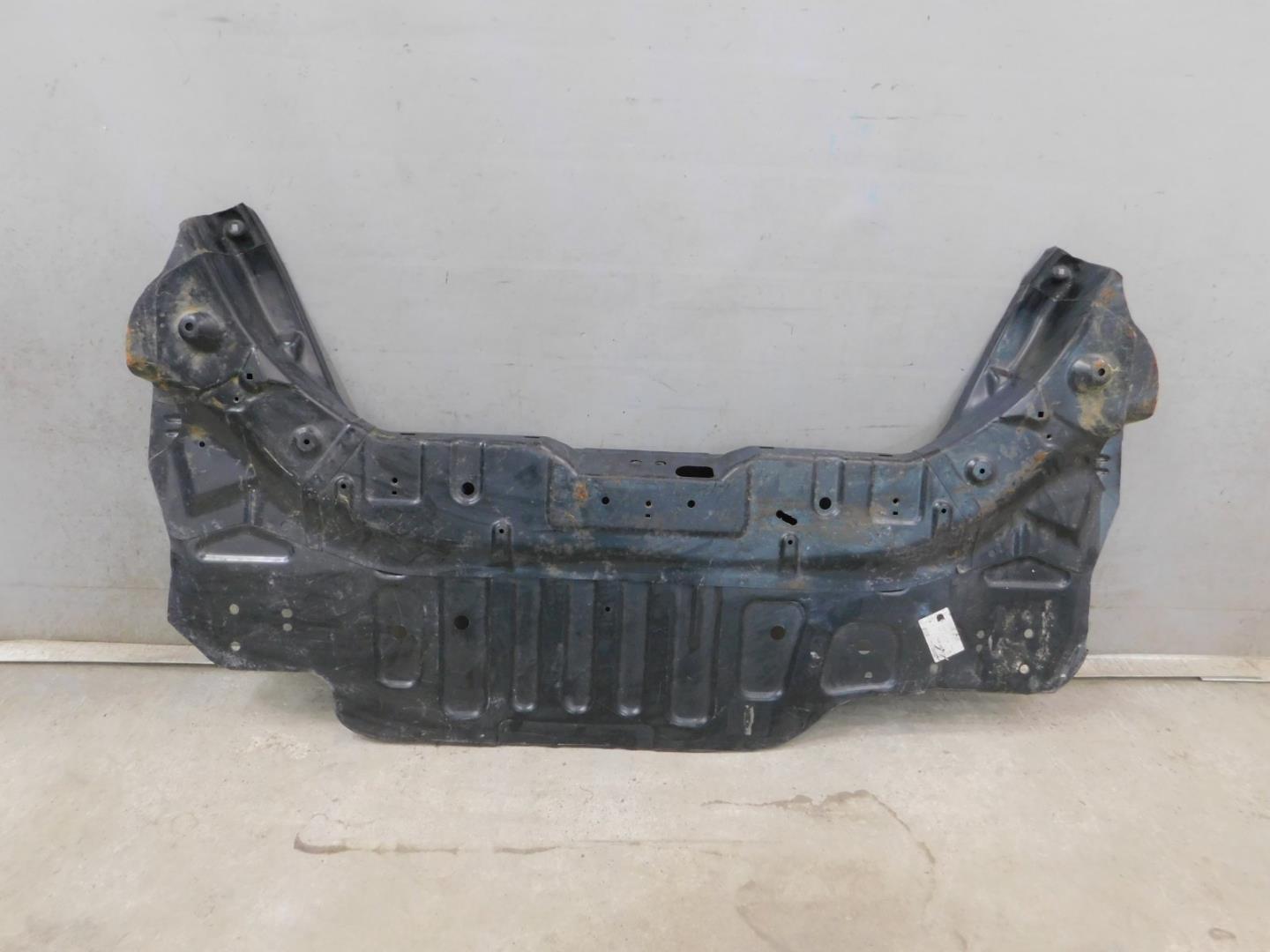 Панель задняя