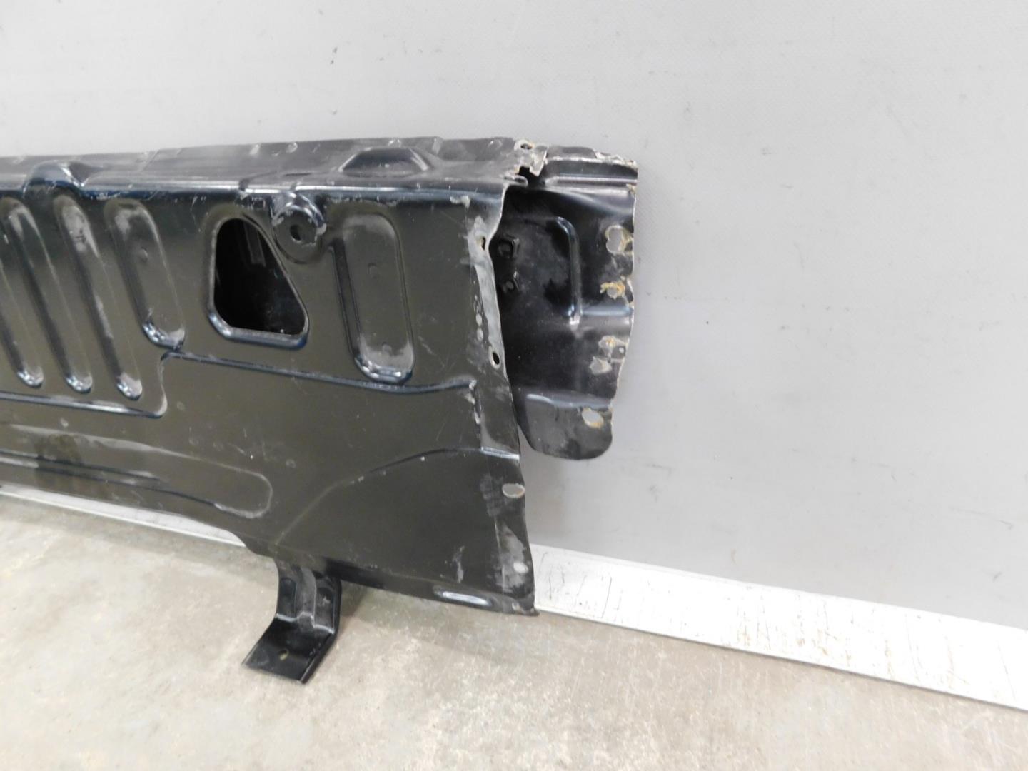 Панель задняя