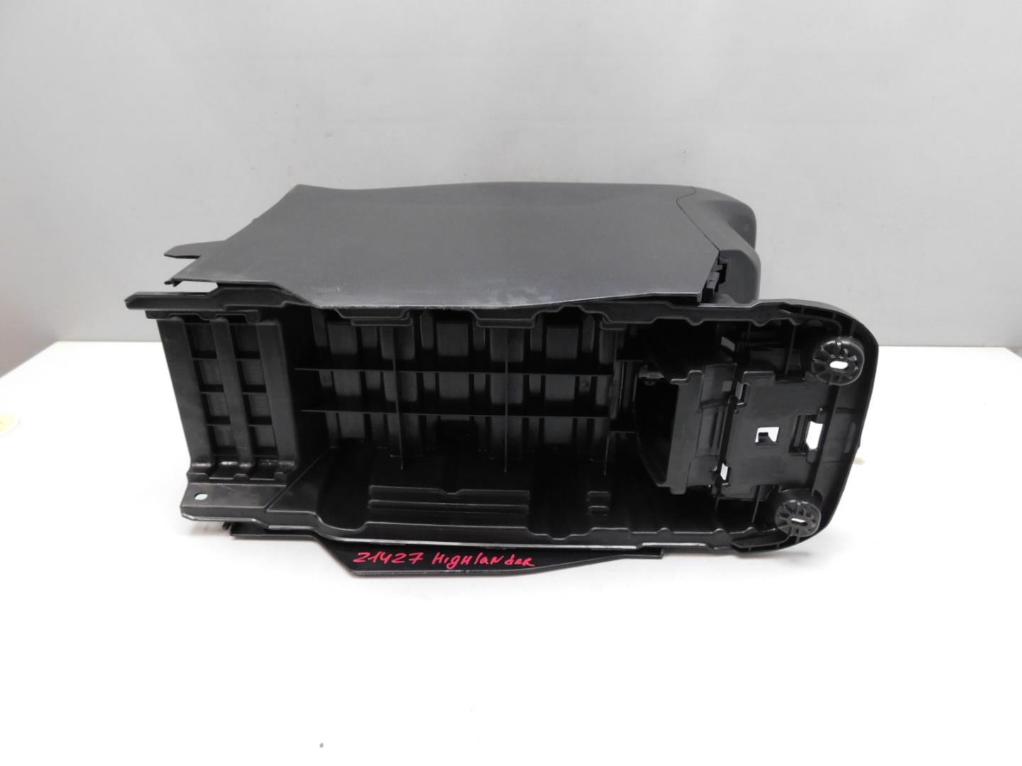 Подлокотник