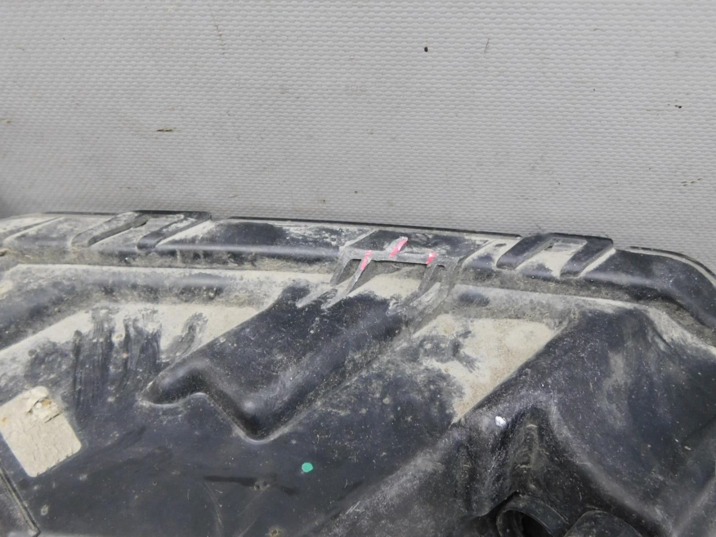 Фара противотуманная левая