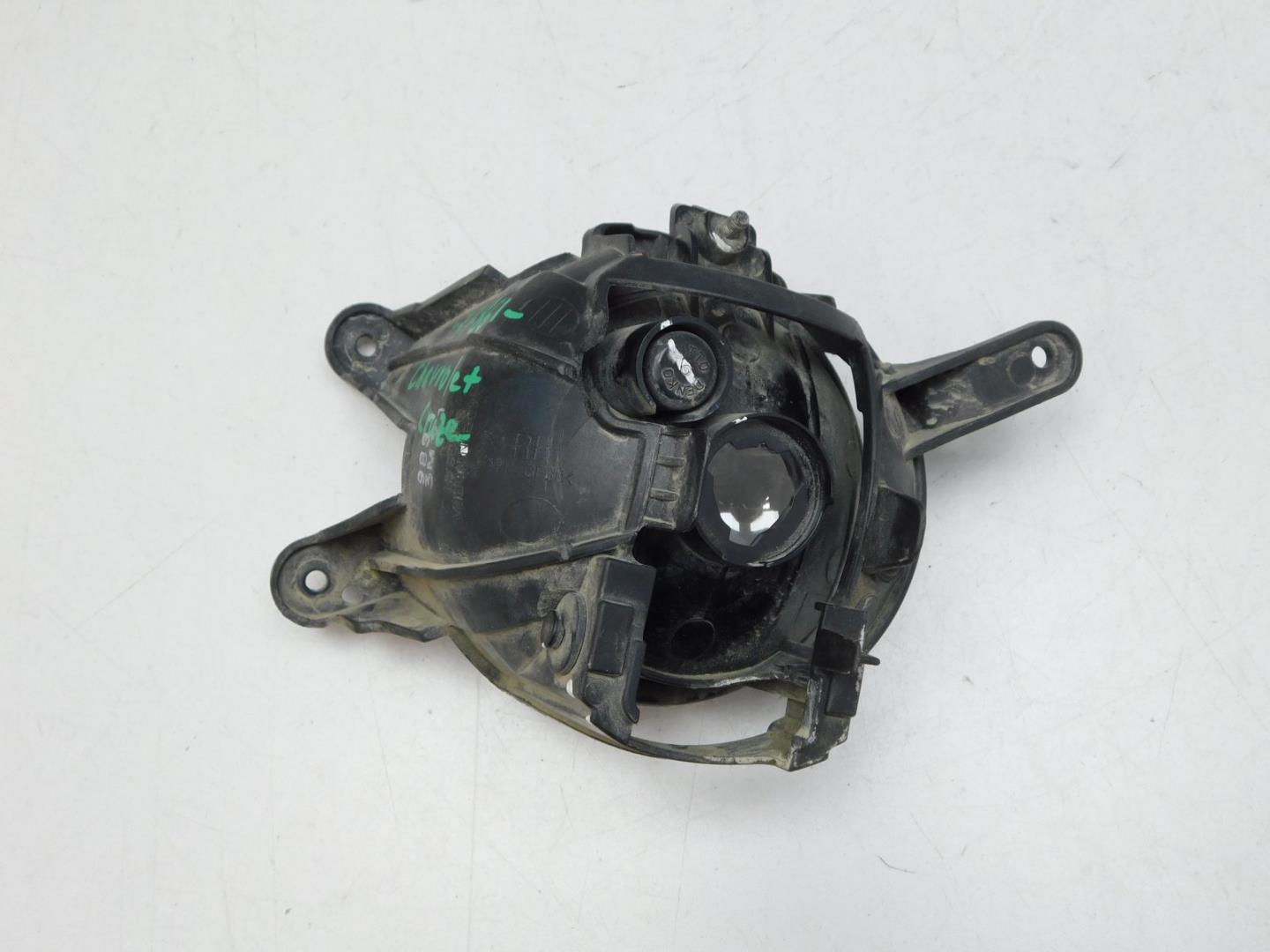 Фара противотуманная правая