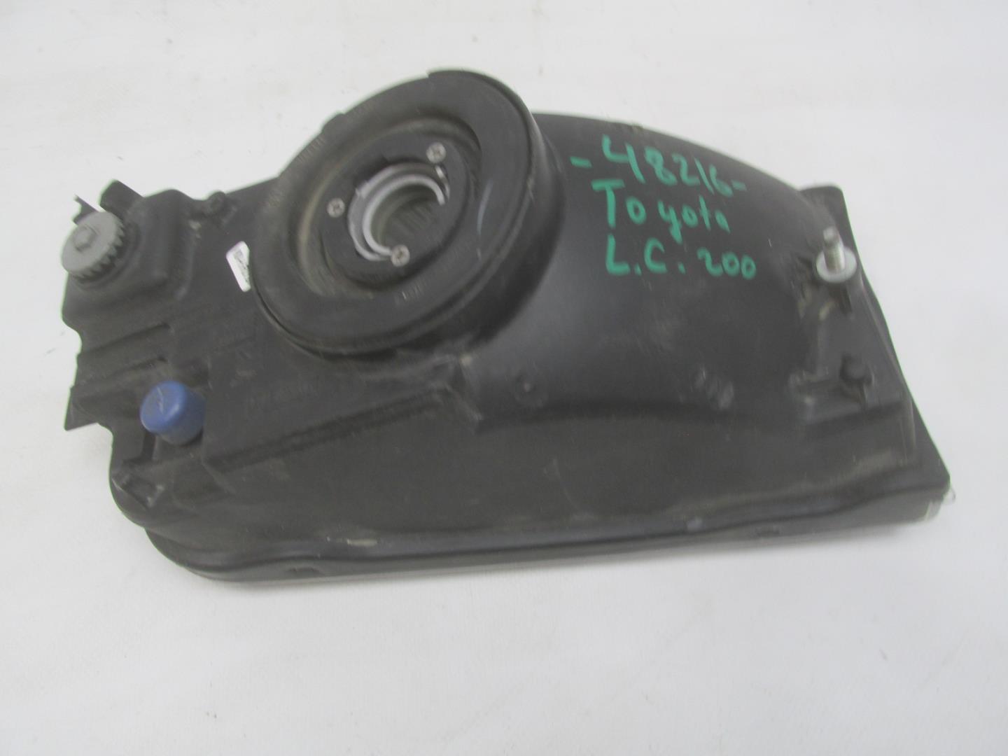 Фара противотуманная правая