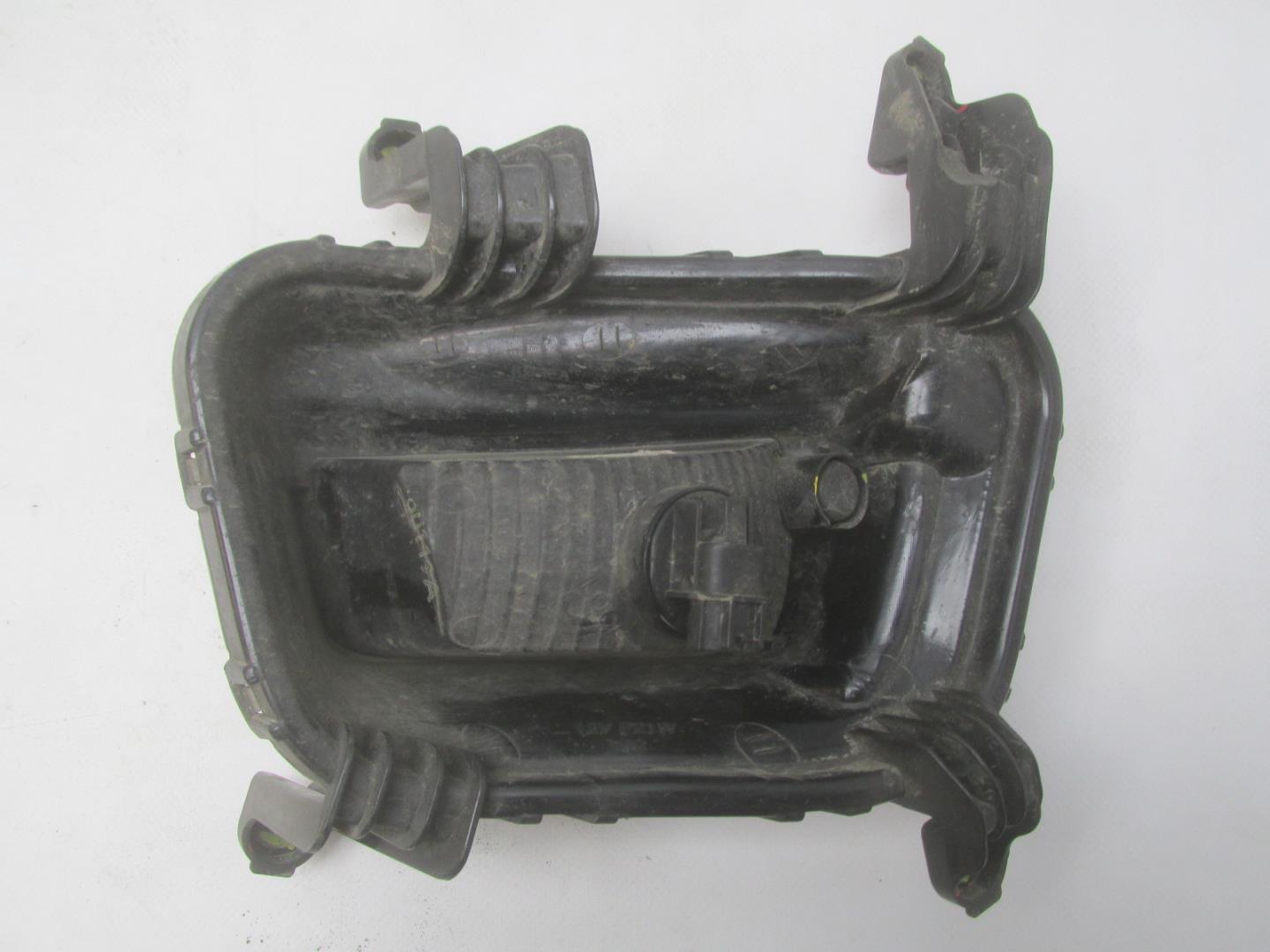 Фара противотуманная правая