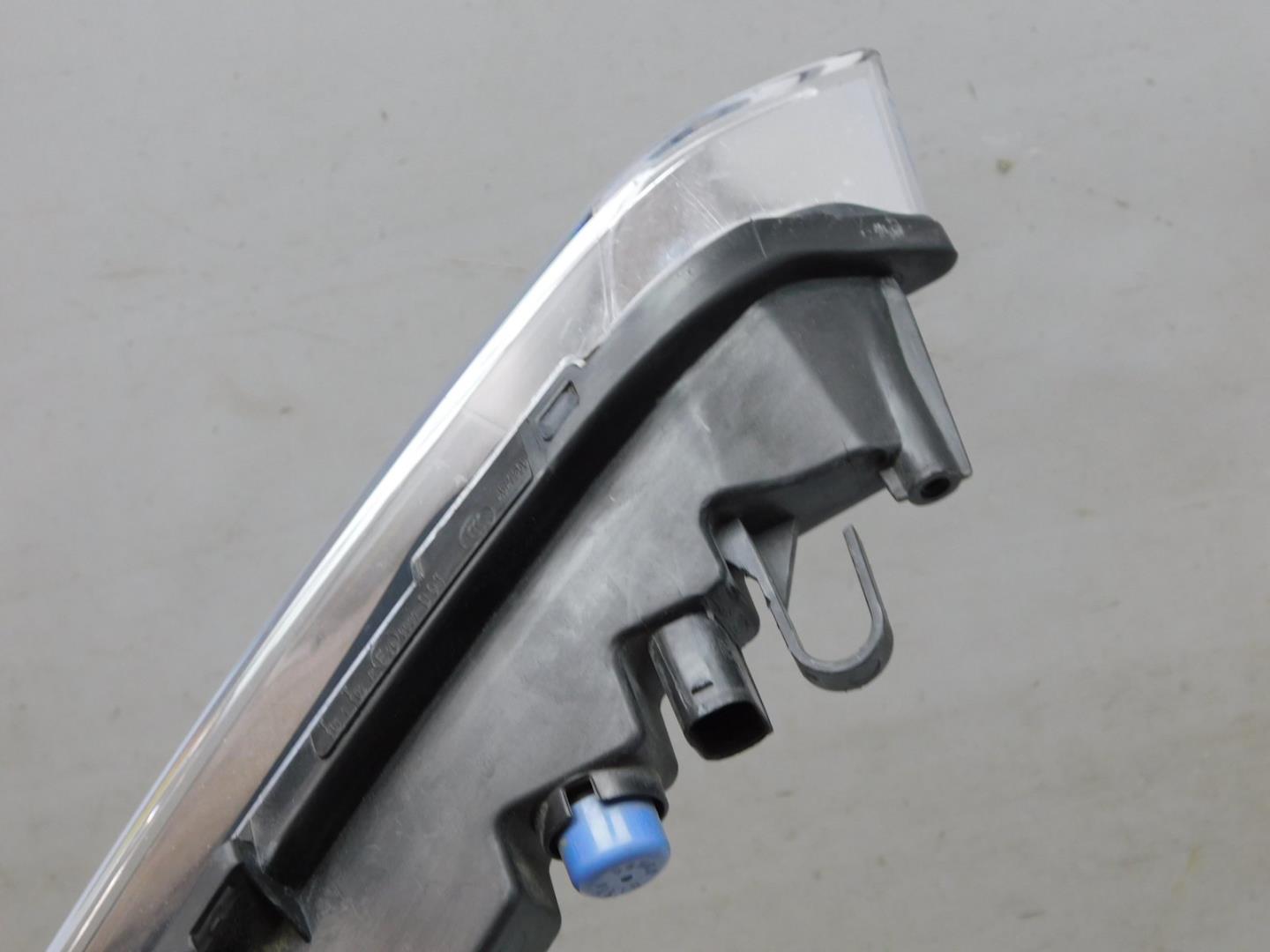 Габарит передний правый