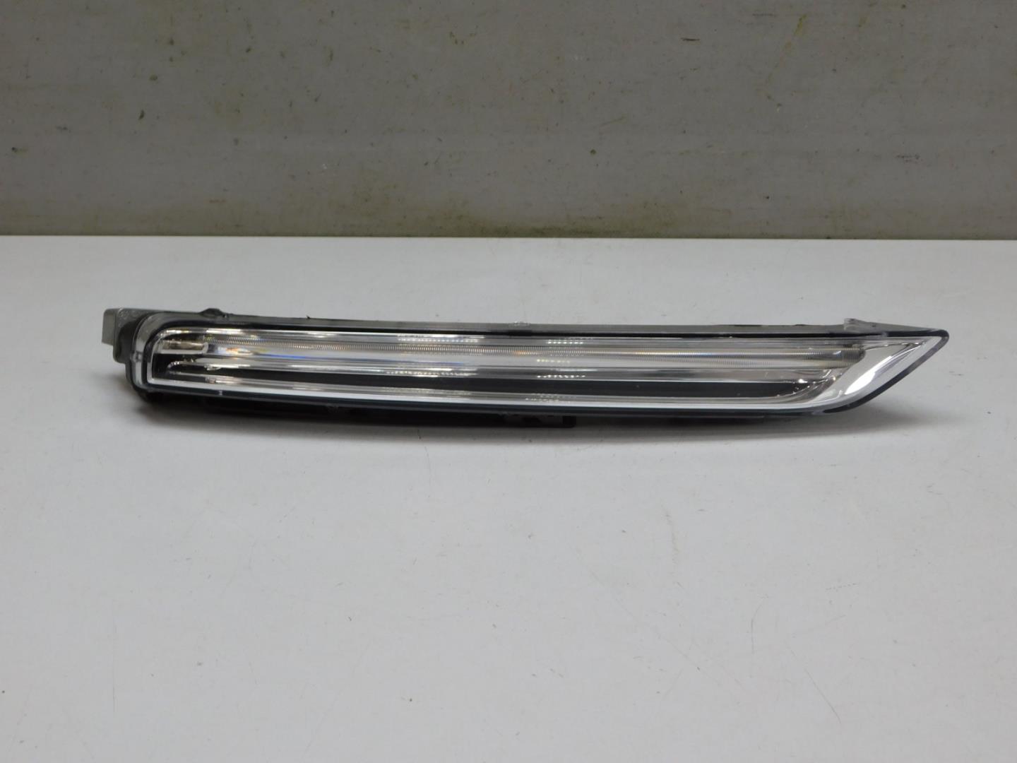 Габарит передний правый